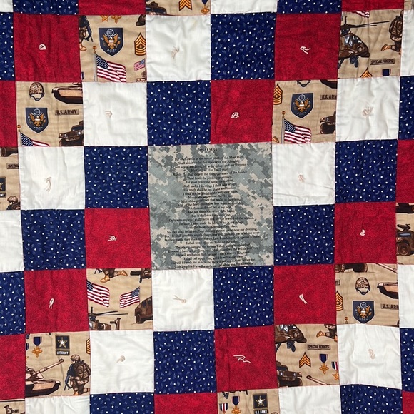 Army Handmade Prayer Quilt - Picture 2 of 6